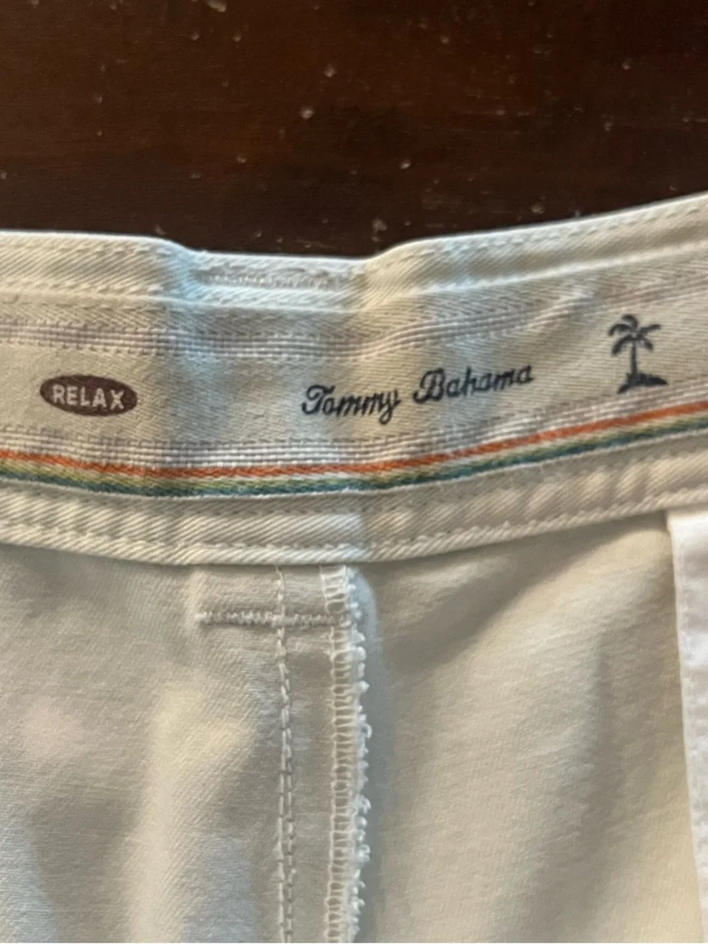 Tommy Bahama Light Beige Flat Front Men's Shorts - Size 40